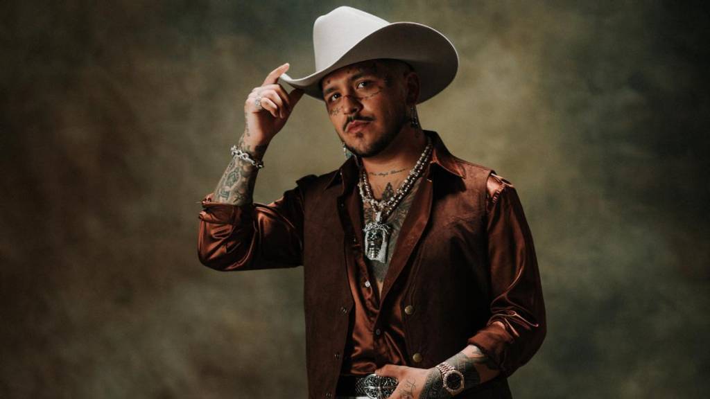 Christian Nodal podría perder “El Forajido” ante el IMPI
